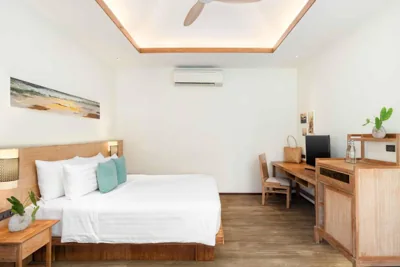 Deluxe Premium Bungalow 1 King — SAii Phi Phi Island Village